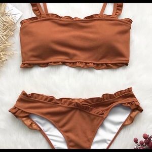 CUPSHE Burnt orange ruffled bikini size medium